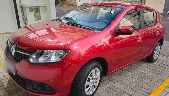 RENAULT SANDERO 1.6 16V SCE FLEX STEPWAY MANUAL RENAULT SANDERO 1.6 16V SCE FLEX STEPWAY MANUAL